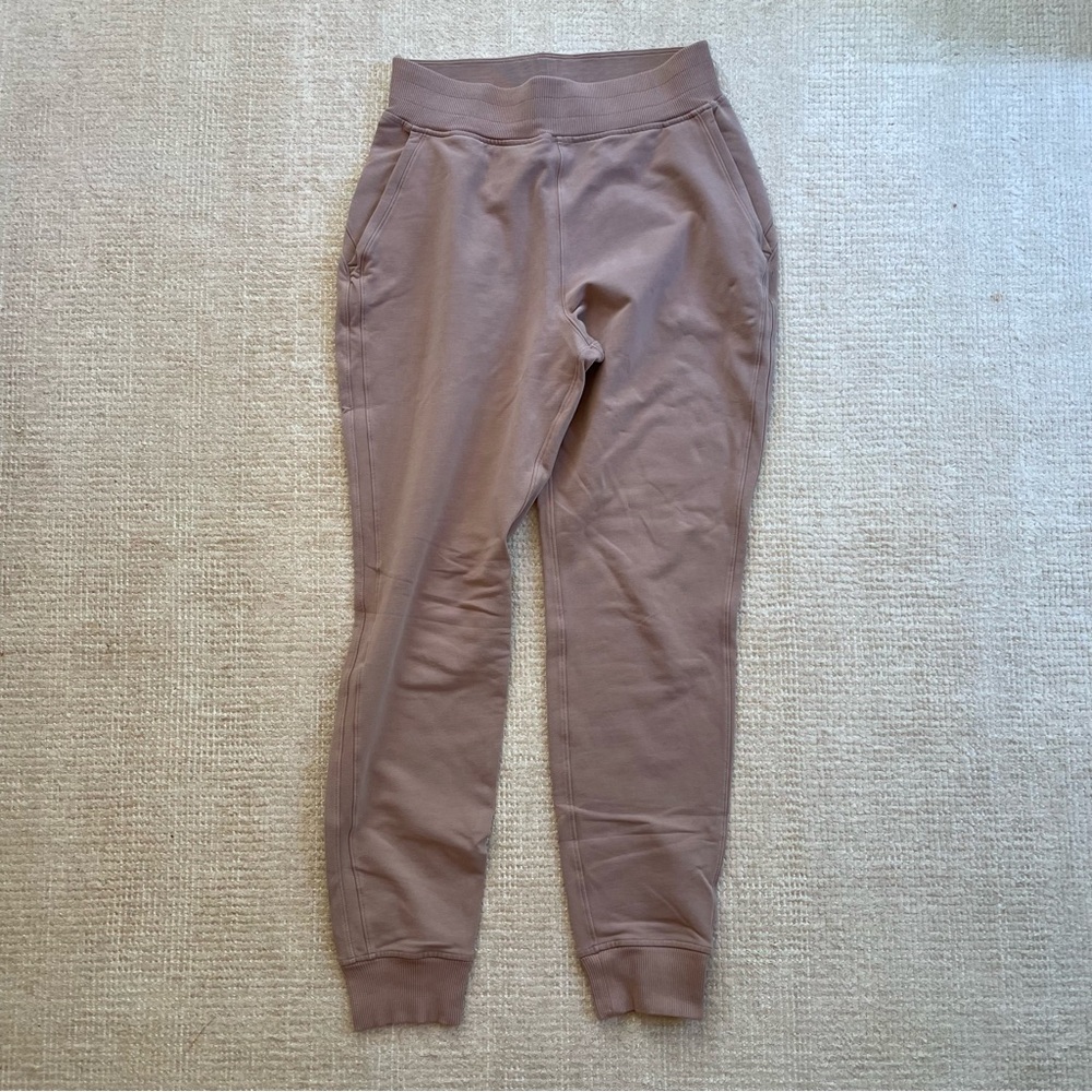 Lululemon Joggers / Sz 6